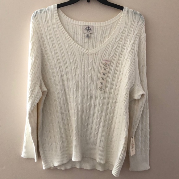 St. John's Bay Cable V-Neck Sweater - Plus - Picture 2 of 4